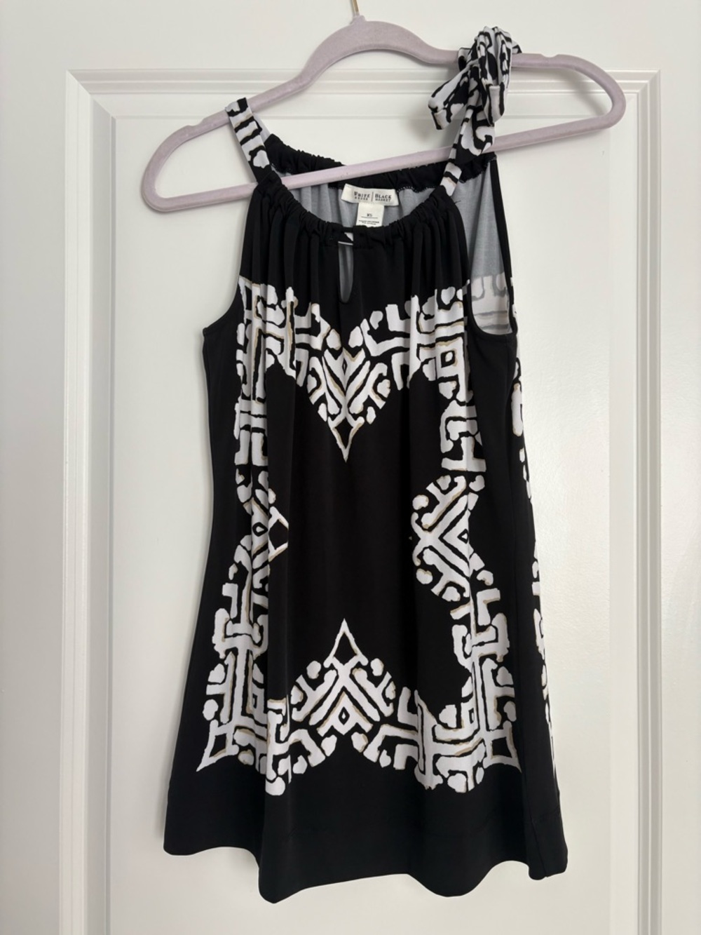 White House Black Market Black, White and Beige Top